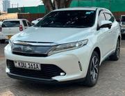 Toyota Harrier 2018 White for sale