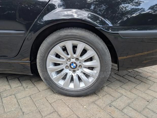 BMW 320i 2007 Black