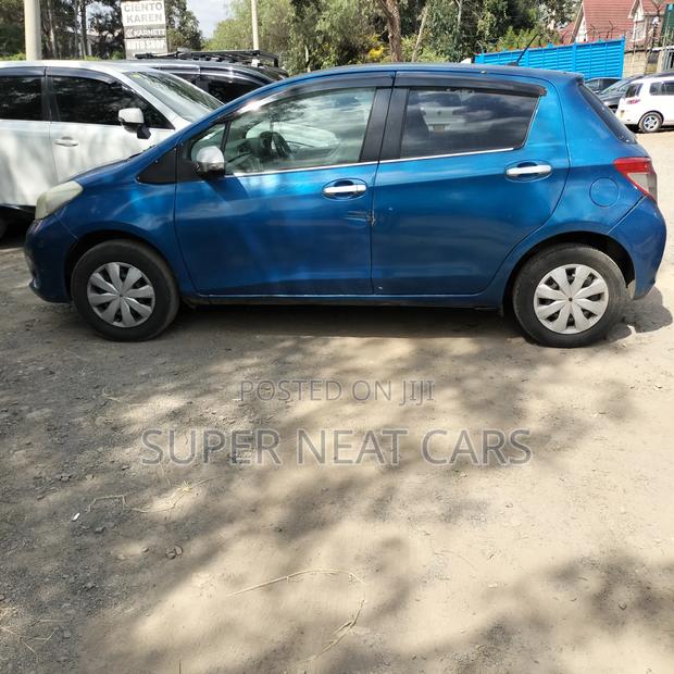 Toyota Vitz 2011 Blue