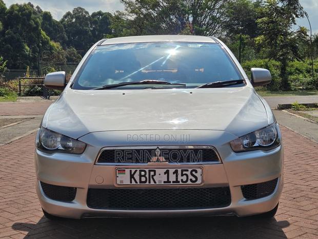 Mitsubishi Lancer 2011 Silver