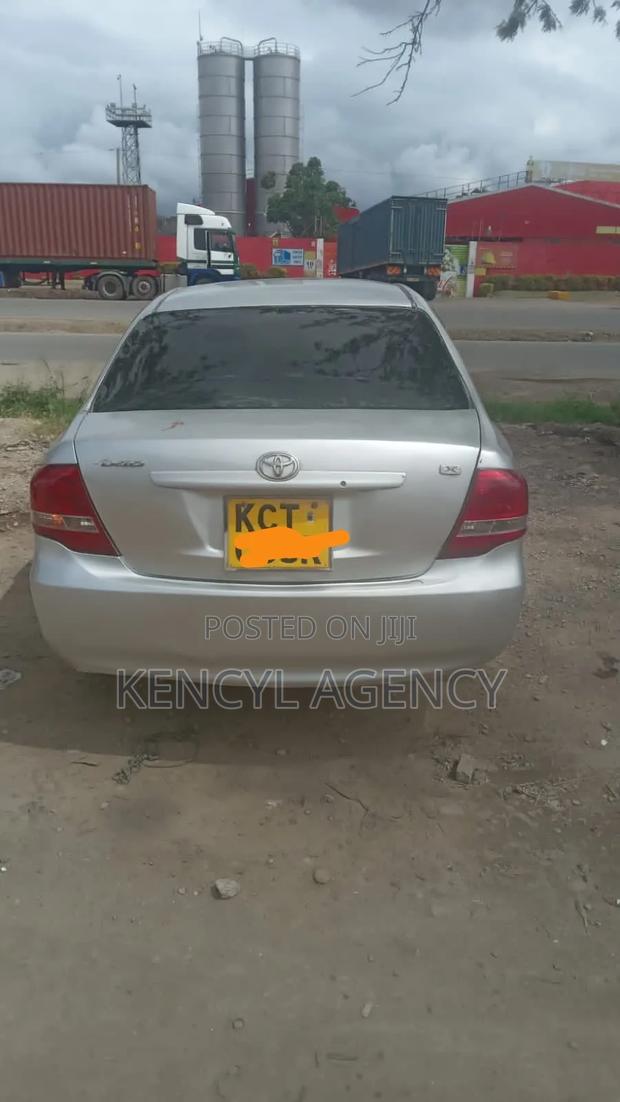 Toyota Axio 2011 Gray