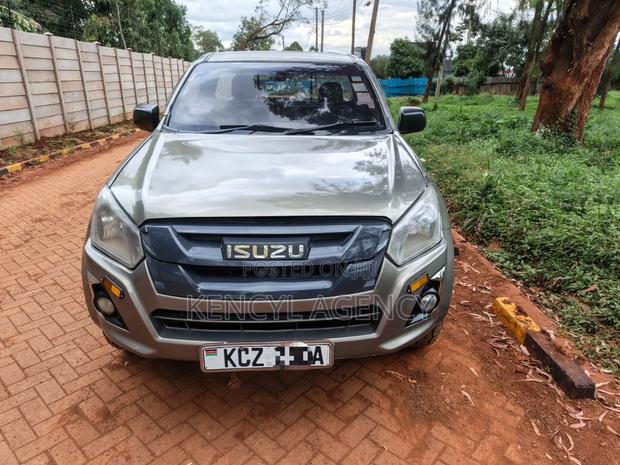 Isuzu D-MAX 2020 Gray