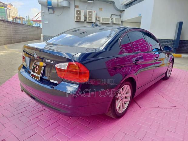 BMW 3 Series 2006 Blue