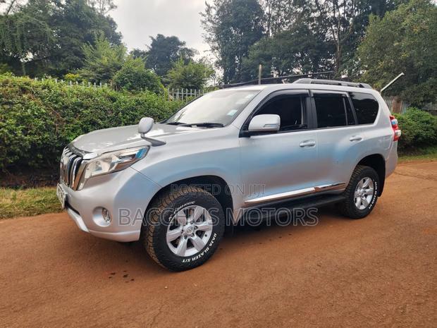 Toyota Land Cruiser Prado 2015 Silver
