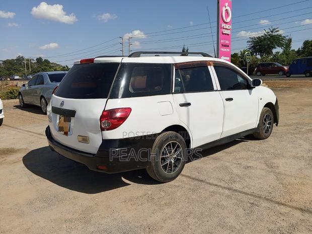Nissan Advan 2013 White