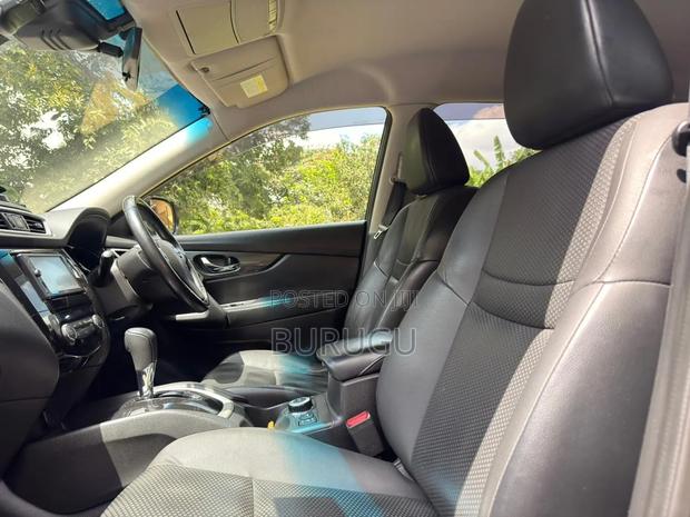 Nissan X-Trail 2015 Gray