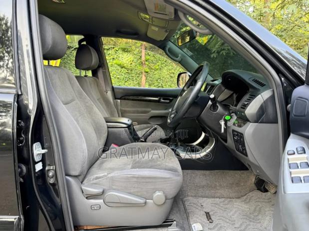 Toyota Land Cruiser Prado 2008 Black
