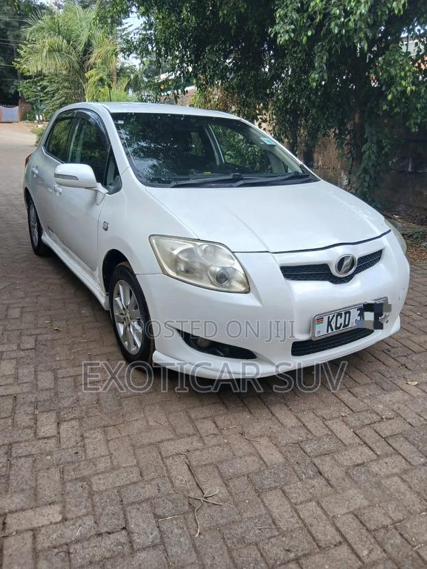 Toyota Auris 2008 White