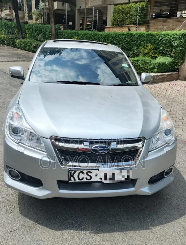 Subaru Legacy 2011 Silver