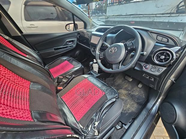 Toyota Vitz 2018 Blue