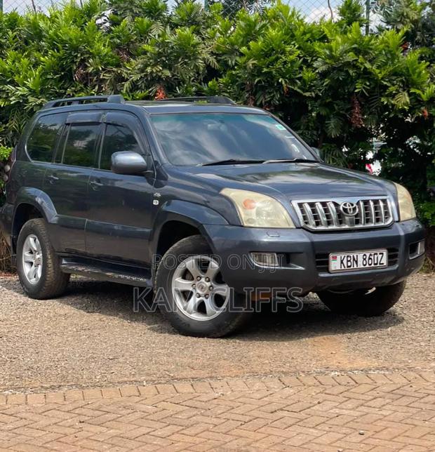 Toyota Land Cruiser Prado 3.0 D-4D 5dr 2009 Gray
