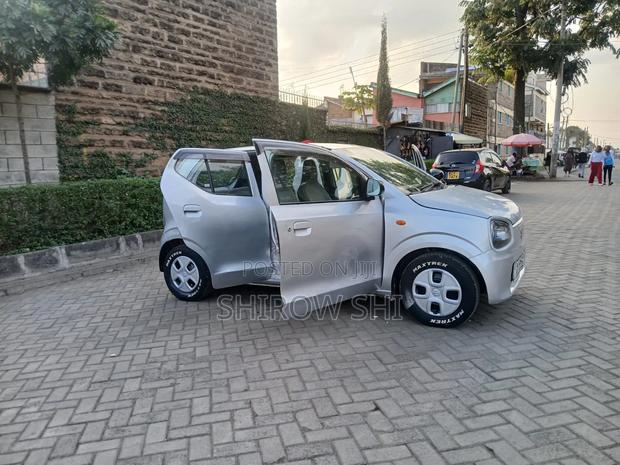 Suzuki Alto 2015 White