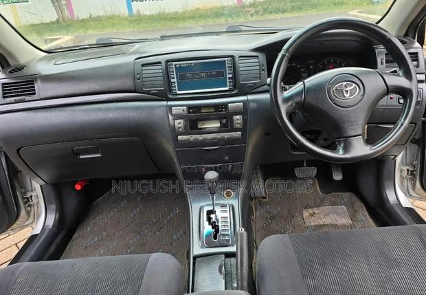 Toyota Corolla Fielder 2005 Silver
