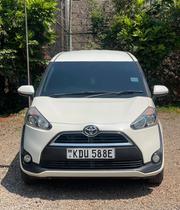 Toyota Sienta 2020 Off white for sale