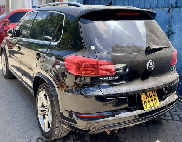 Volkswagen Tiguan 2013 Black