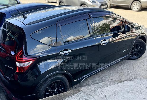 Nissan Note 1.2 Hybrid 2020 Black