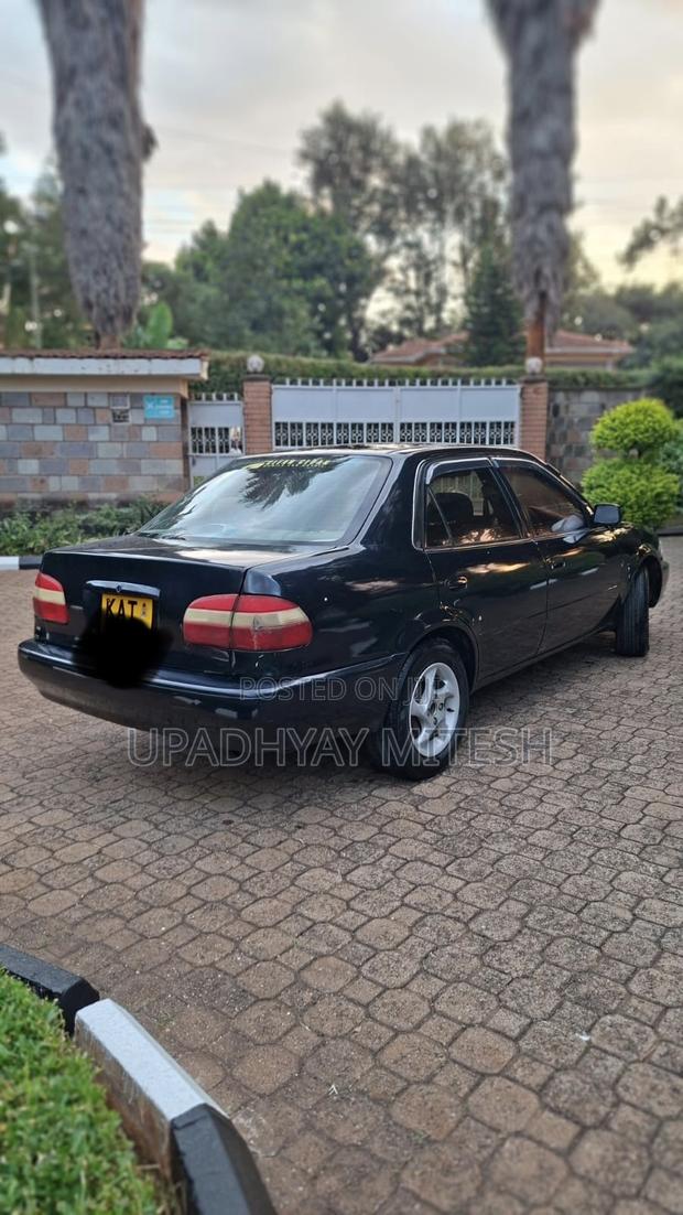 Toyota Corolla 1999 Blue