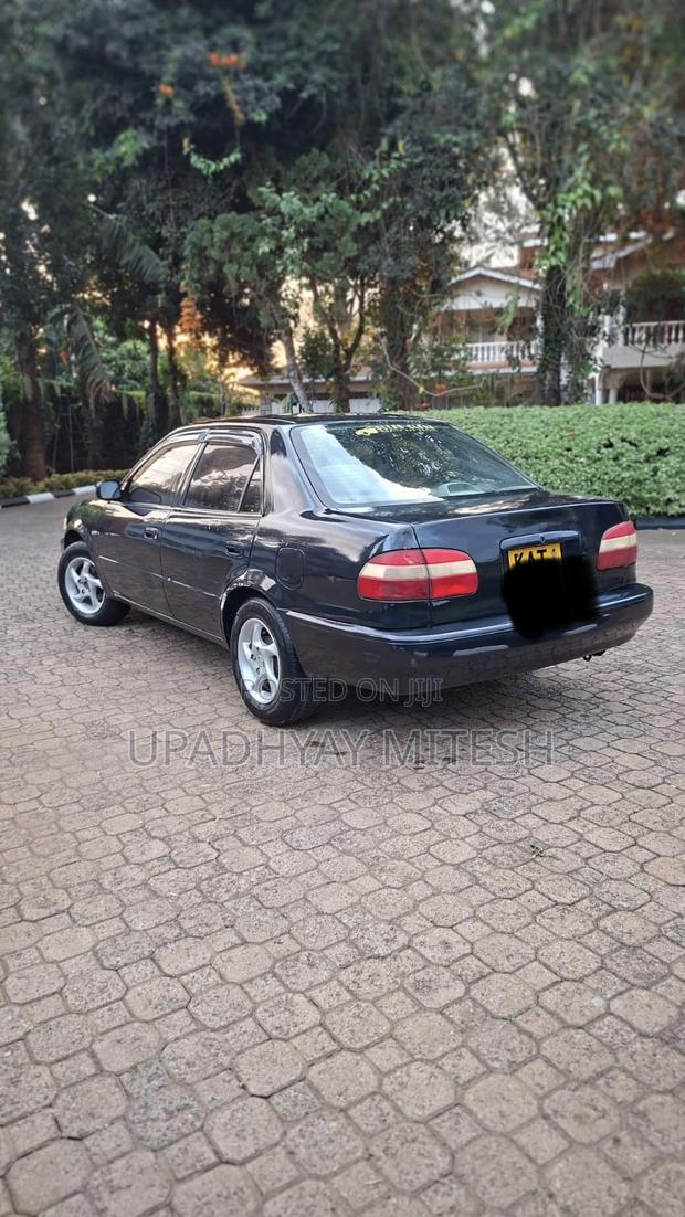 Toyota Corolla 1999 Blue