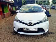 Toyota Vitz 2015 White for sale