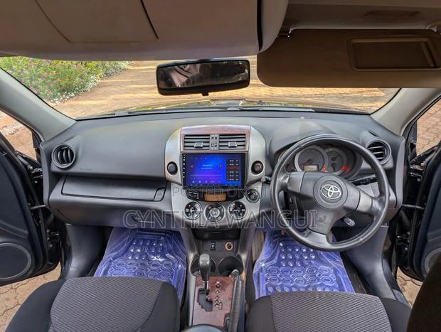 Toyota RAV4 2010 Black
