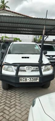 Toyota Hilux 2008 White for sale