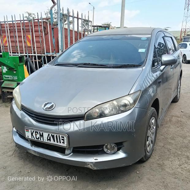 Toyota Wish 2014 Gray