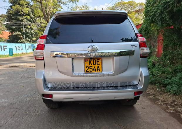 Toyota Land Cruiser Prado 2015 Silver