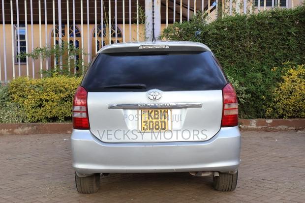 Toyota Wish 2003 Silver