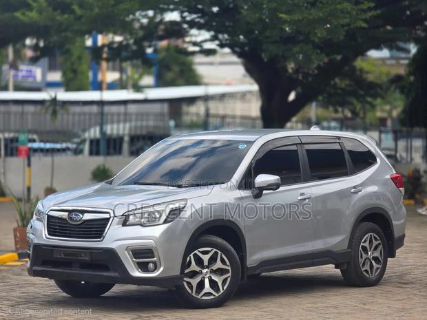 Subaru Forester 2018 Silver