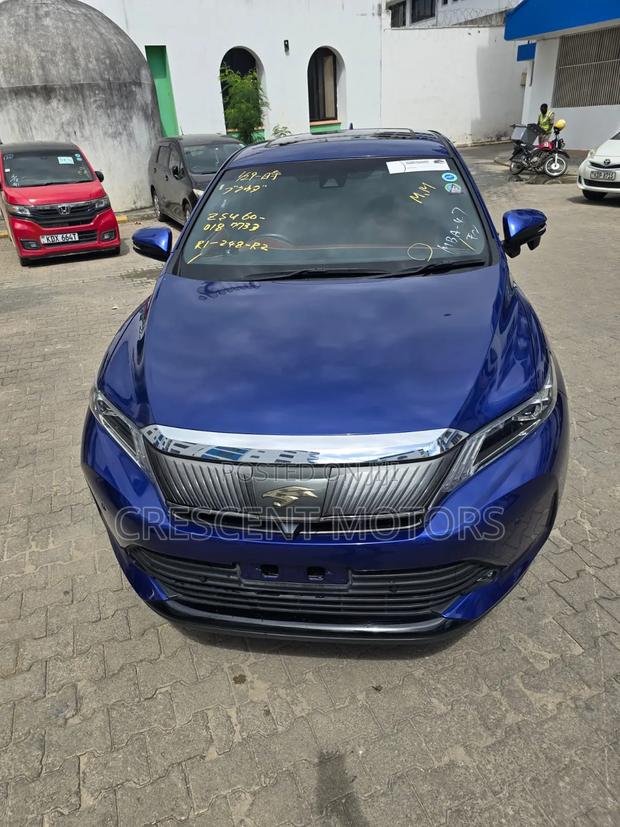 Toyota Harrier 2019 Blue