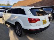 Audi Q7 2009 White for sale