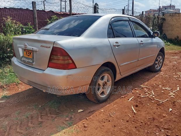 Toyota Corolla 2004 Silver