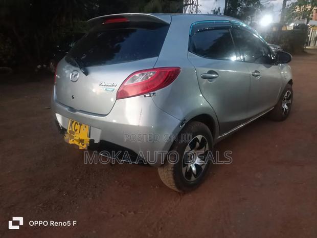 Mazda Demio 2011 Silver