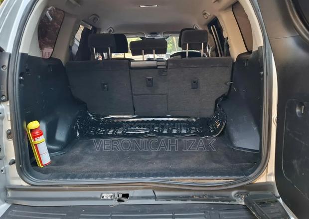 Toyota Land Cruiser Prado 2015 Silver