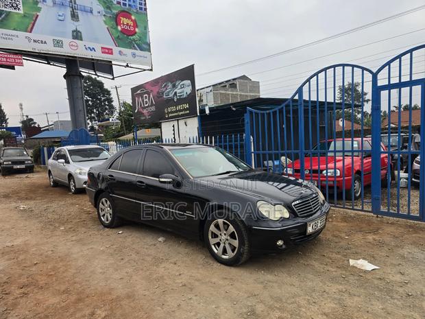 Mercedes-Benz C180 2004 Black