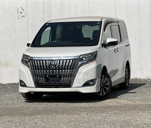 Toyota Esquire 2019 White