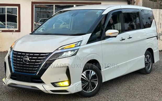 Nissan Serena 2019 White