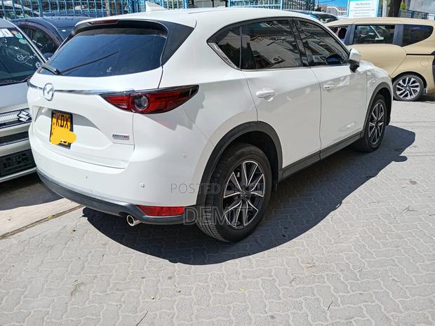 Mazda CX-5 2018 White