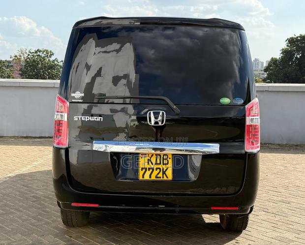Honda Stepwgn 2013 Black