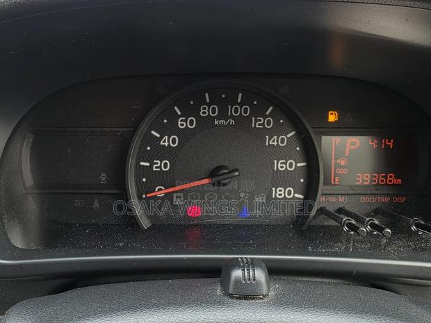 Toyota Passo 2019 Silver