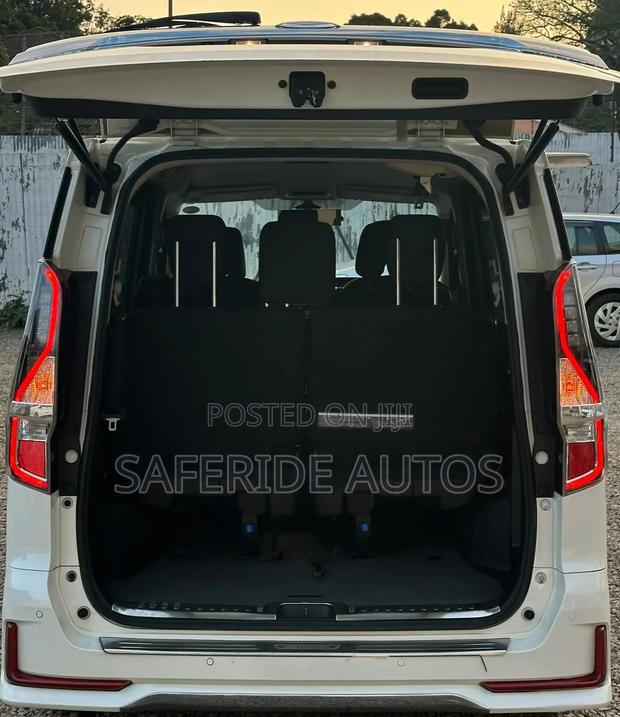 Nissan Serena 2019 Burgundy