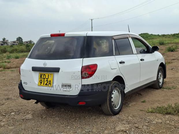 Nissan Advan 2015 White