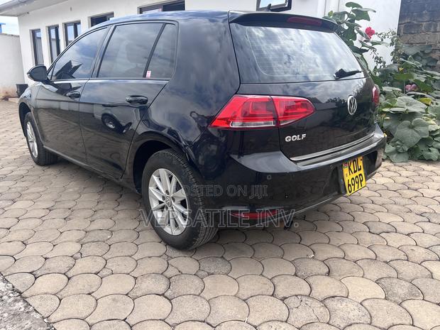 Volkswagen Golf 2016 Black