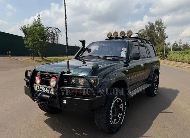 Toyota Land Cruiser Prado 1991 Green