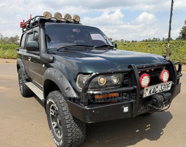 Toyota Land Cruiser Prado 1991 Green