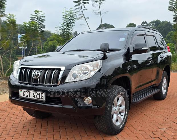 Toyota Land Cruiser Prado 2012 Black