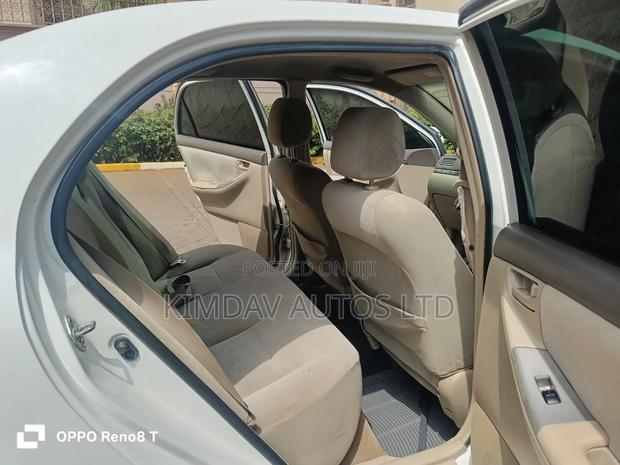 Toyota Corolla 2006 White