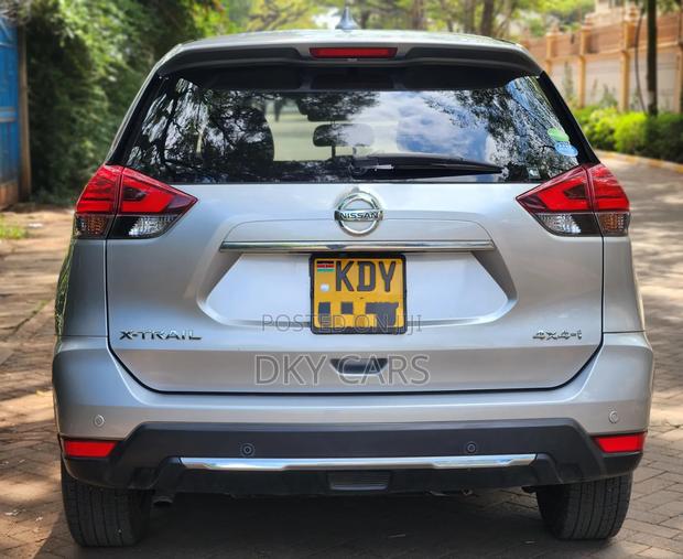 Nissan X-Trail 2019 Silver
