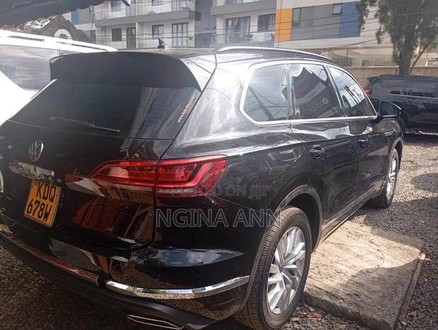 Volkswagen Touareg 2018 Black