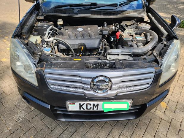Nissan Dualis 2010 Black